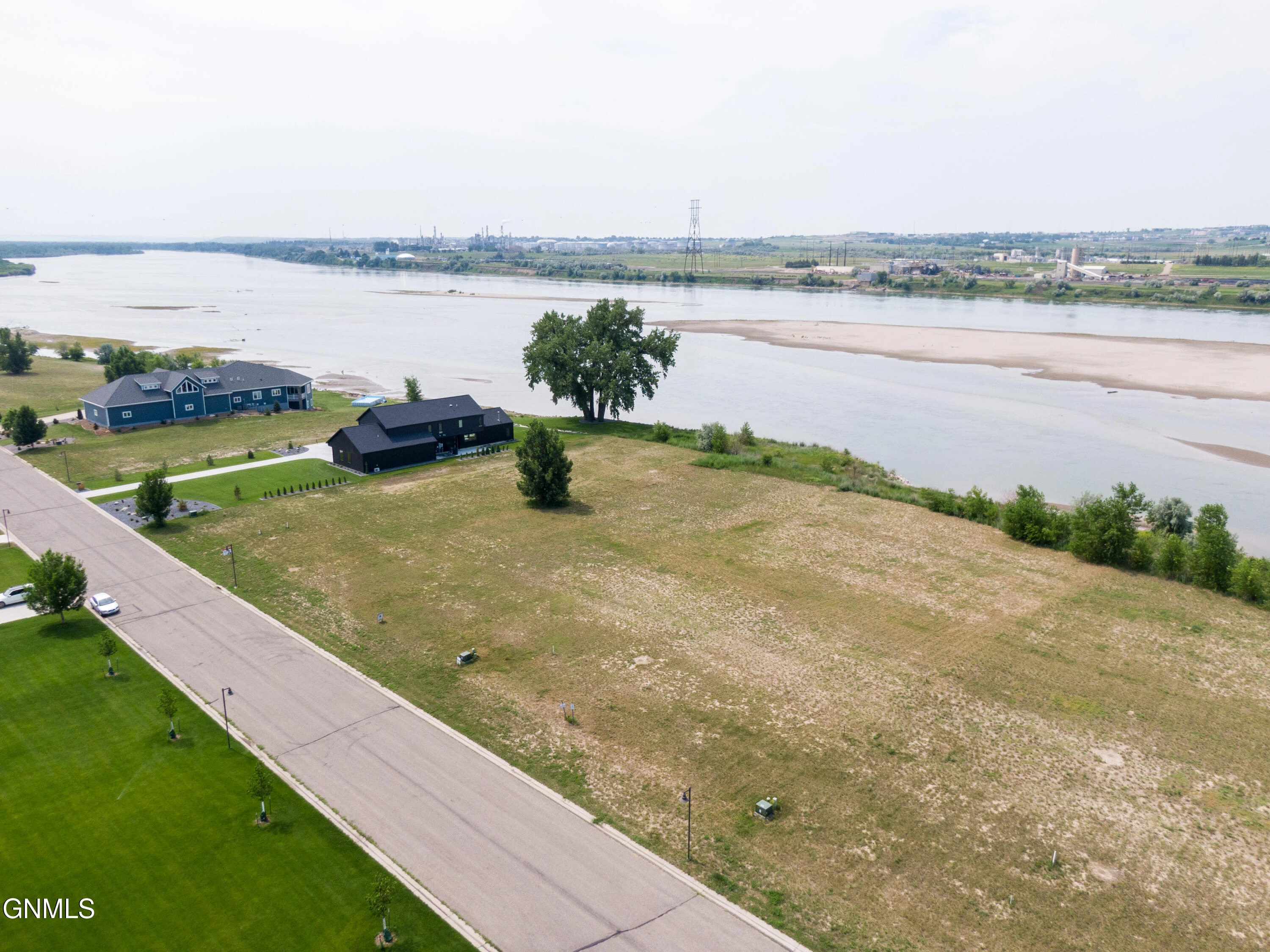 6232 Misty Waters Dr  