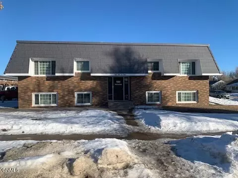 1002 14 Ave W, Williston, ND 58801 photo 1