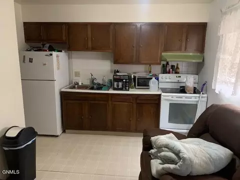 1002 14 Ave W, Williston, ND 58801 photo 25