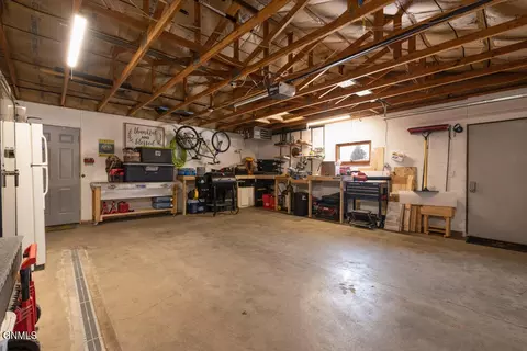 3401 Breen Dr, Bismarck, ND 58501 photo 27