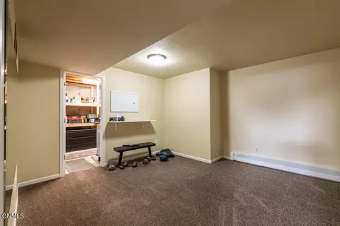 3401 Breen Dr, Bismarck, ND 58501 photo 20