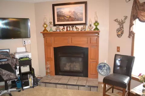 431 Wolfe Ave, Gladstone, ND 58630 photo 42