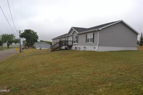 431 Wolfe Ave, Gladstone, ND 58630 photo 14