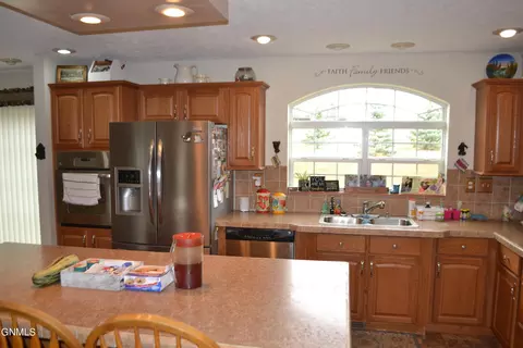 431 Wolfe Ave, Gladstone, ND 58630 photo 37