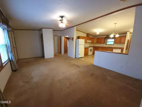301 2nd St, Mott, ND 58646 photo 7