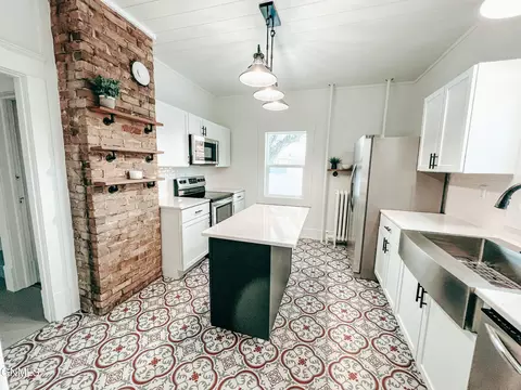 224 W Street St W, Ray, ND 58849 photo 5