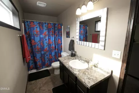 4363 Cumberland Loop, Bismarck, ND 58503 photo 24