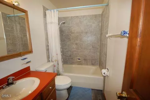 1049 Safflower Ln, Sidney, MT 59270 photo 13