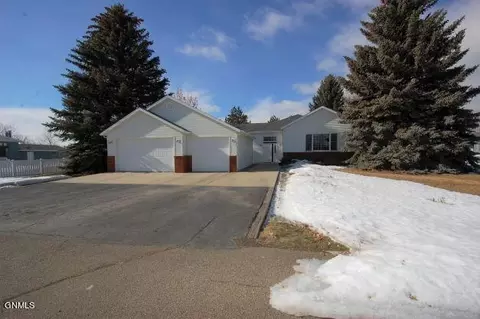 1049 Safflower Ln, Sidney, MT 59270 photo 32