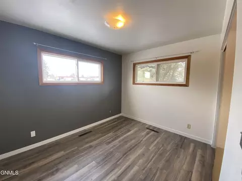 711 2nd Ave E, Culbertson, MT 59218 photo 36