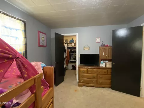 1010 Sioux St, Williston, ND 58801 photo 17