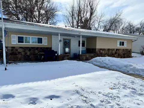 1010 Sioux St, Williston, ND 58801 photo 36