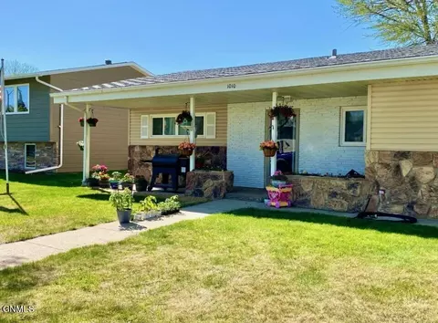 1010 Sioux St, Williston, ND 58801 photo 26