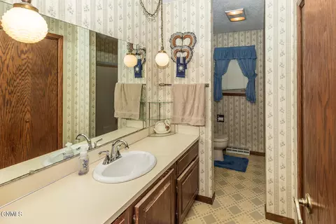 807 4th Ave NE, Mandan, ND 58554 photo 12