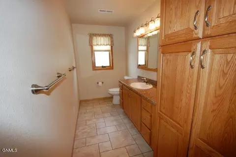 1506 4th St SW, Sidney, MT 59270 photo 13