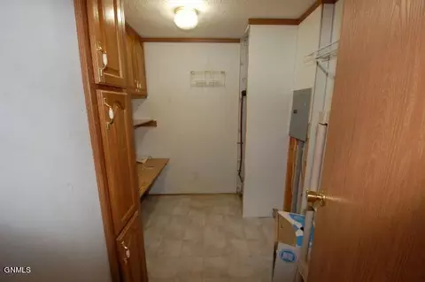 321 32nd Ave NW, Sidney, MT 59270 photo 4