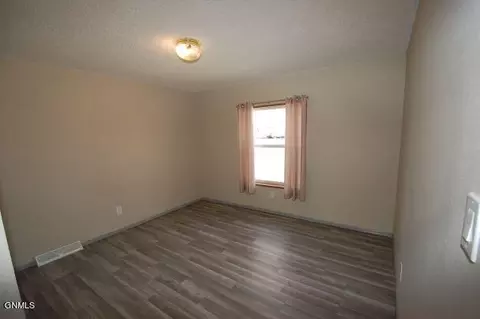 321 32nd Ave NW, Sidney, MT 59270 photo 6