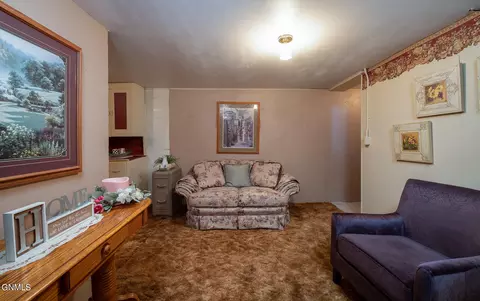 303 West St, Carson, ND 58529 photo 11