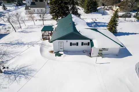 303 West St, Carson, ND 58529 photo 23
