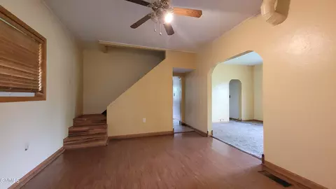 704 Juniper Ave, Oakes, ND 58474 photo 12