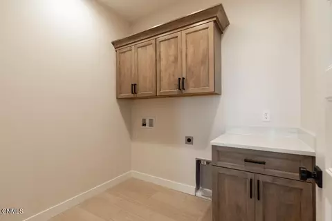 8027 Hawktree Dr, Bismarck, ND 58503 photo 18