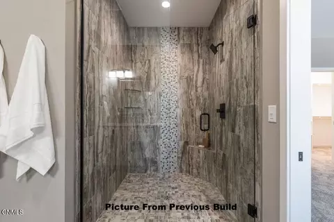 5305 Mica Dr, Bismarck, ND 58503 photo 7