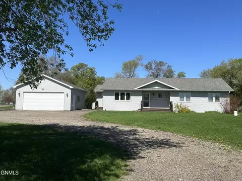 3248 Hwy 20, Jamestown, ND 58401