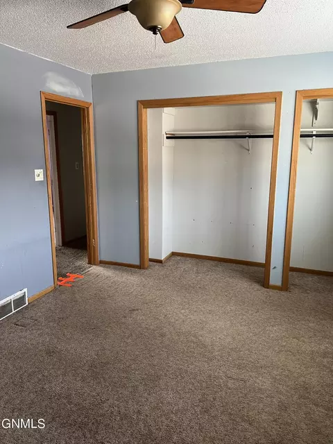 1719 Harmon Ave, Bismarck, ND 58501 photo 9