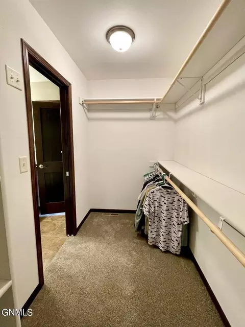 1743 Calgary Loop, Bismarck, ND 58503 photo 20