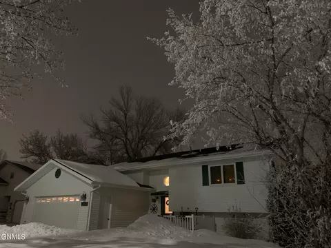 1651 Billings Dr, Bismarck, ND 58504 photo 33