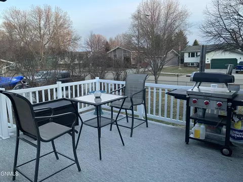 1651 Billings Dr, Bismarck, ND 58504 photo 32