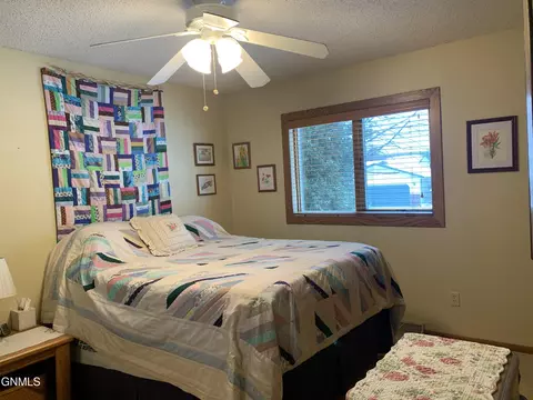 1651 Billings Dr, Bismarck, ND 58504 photo 12