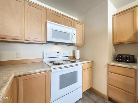 355 Adeline Dr, Stanley, ND 58784 photo 16