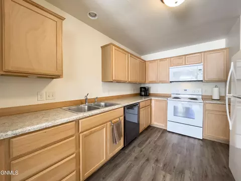 355 Adeline Dr, Stanley, ND 58784 photo 15