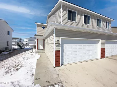 355 Adeline Dr, Stanley, ND 58784 photo 2