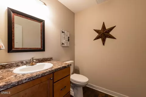 809 14th St SE, Mandan, ND 58554 photo 15