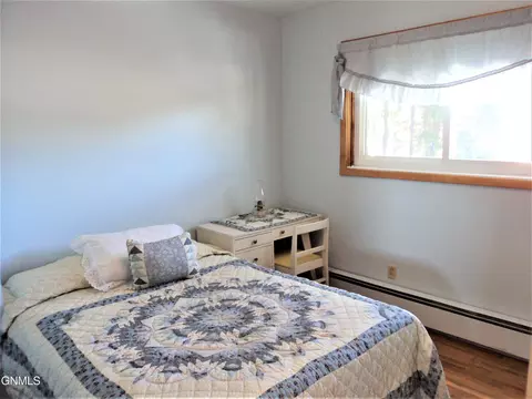 707 Custer Dr, Mandan, ND 58554 photo 12