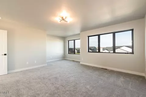 303 Cobblestone Loop SW, Mandan, ND 58554 photo 27