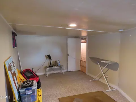105 9th Ave NW, Mandan, ND 58554 photo 36
