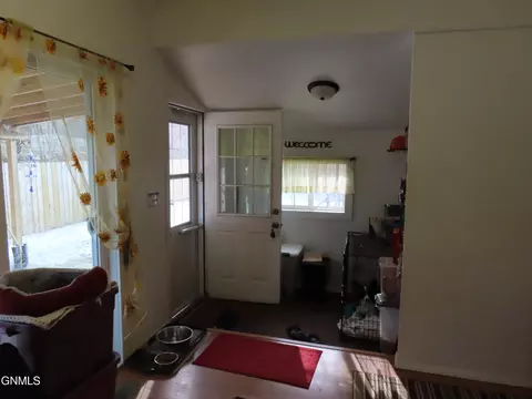 105 9th Ave NW, Mandan, ND 58554 photo 23
