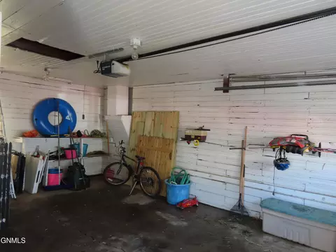 105 9th Ave NW, Mandan, ND 58554 photo 50