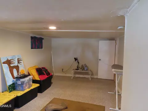 105 9th Ave NW, Mandan, ND 58554 photo 37