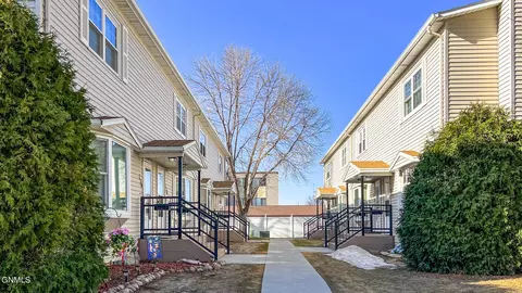 136 Boise Ave, Bismarck, ND 58504