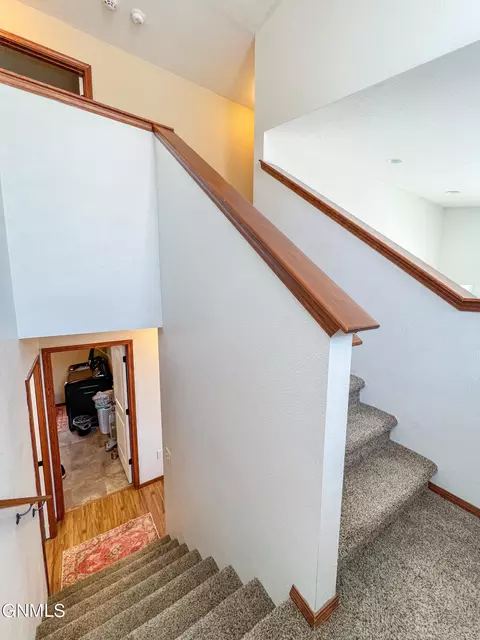 2205 13th Ave E, Williston, ND 58801 photo 13