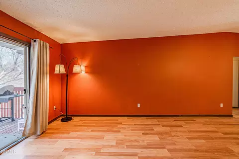 627 Craig Dr NW, Mandan, ND 58554 photo 12