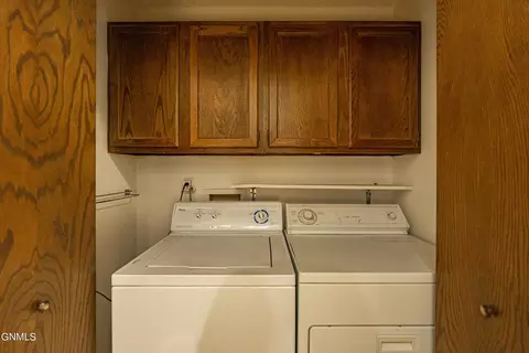 627 Craig Dr NW, Mandan, ND 58554 photo 25