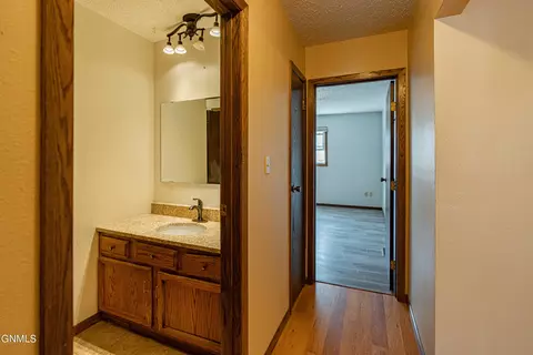 627 Craig Dr NW, Mandan, ND 58554 photo 15