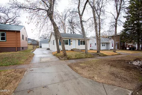 920 N 15th St, Bismarck, ND 58501 photo 27