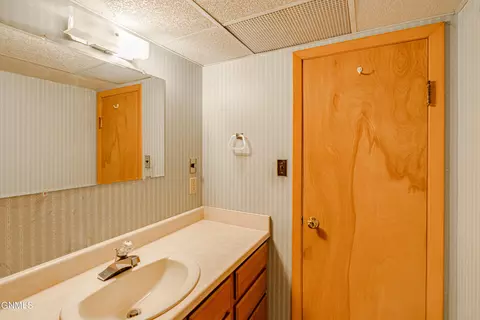 1309 Apache St, Bismarck, ND 58501 photo 40