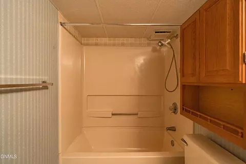 1309 Apache St, Bismarck, ND 58501 photo 38